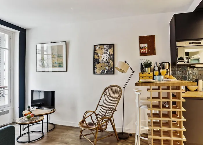Apartament Bnbnova - 1br - Invalides & Tour Eiffel Paryż